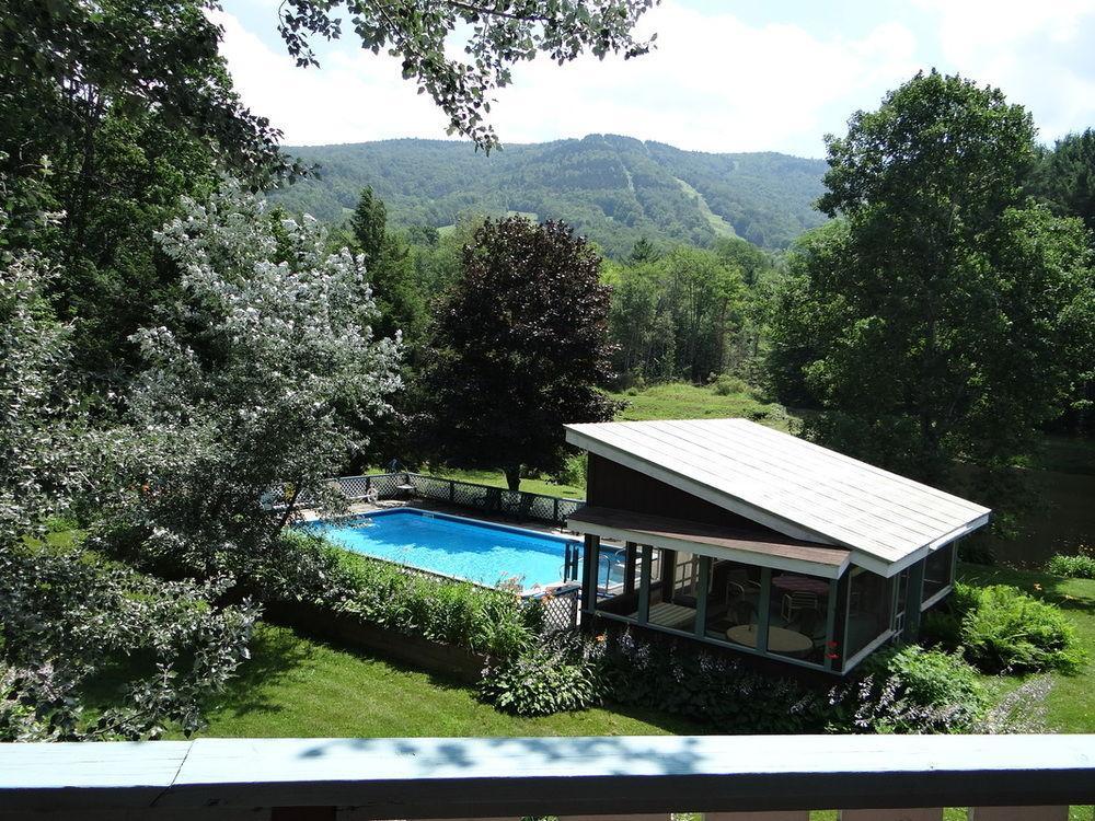 Blue Gentian Lodge At Magic Mountain Londonderry Dış mekan fotoğraf