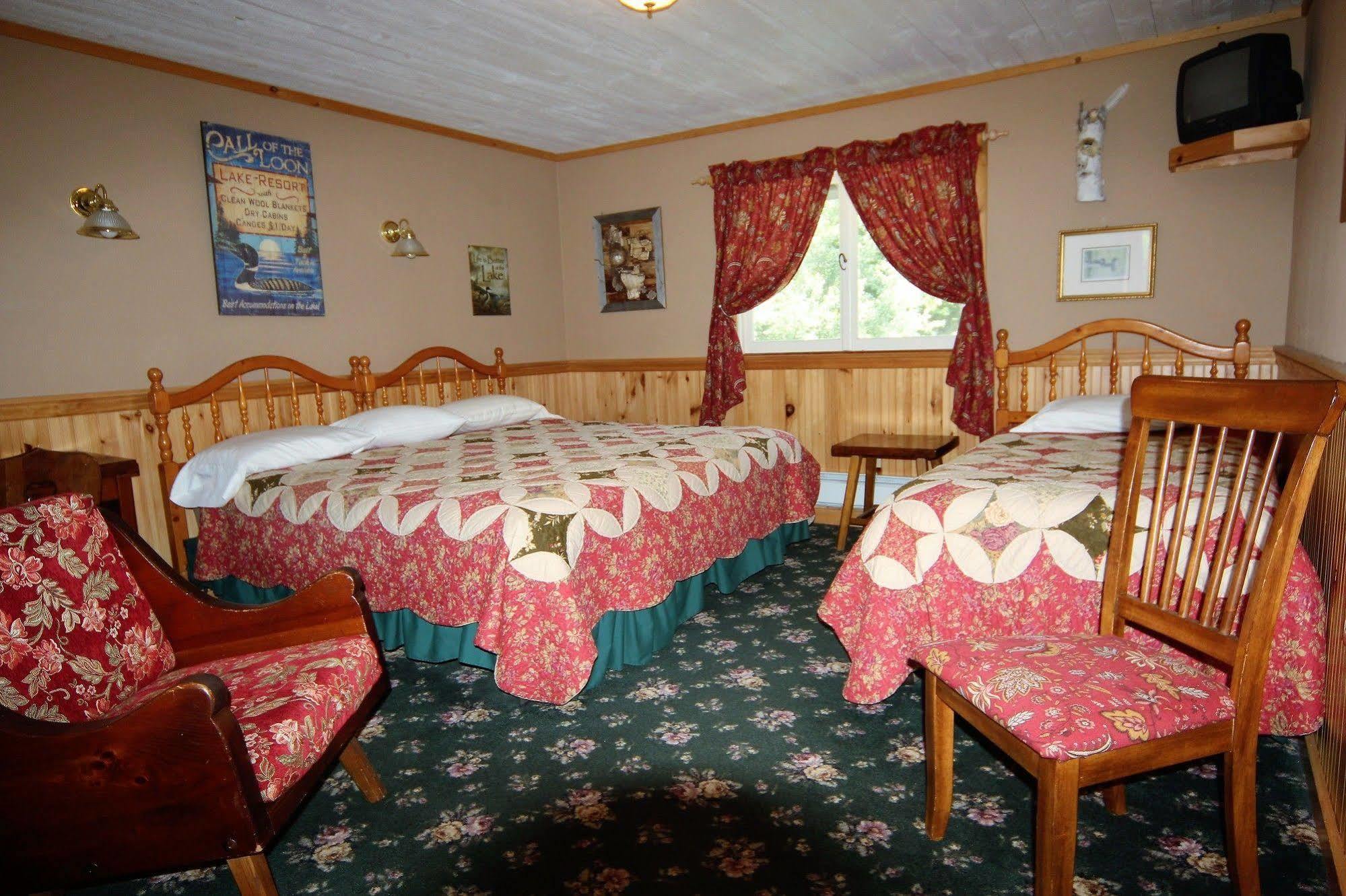 Blue Gentian Lodge At Magic Mountain Londonderry Dış mekan fotoğraf